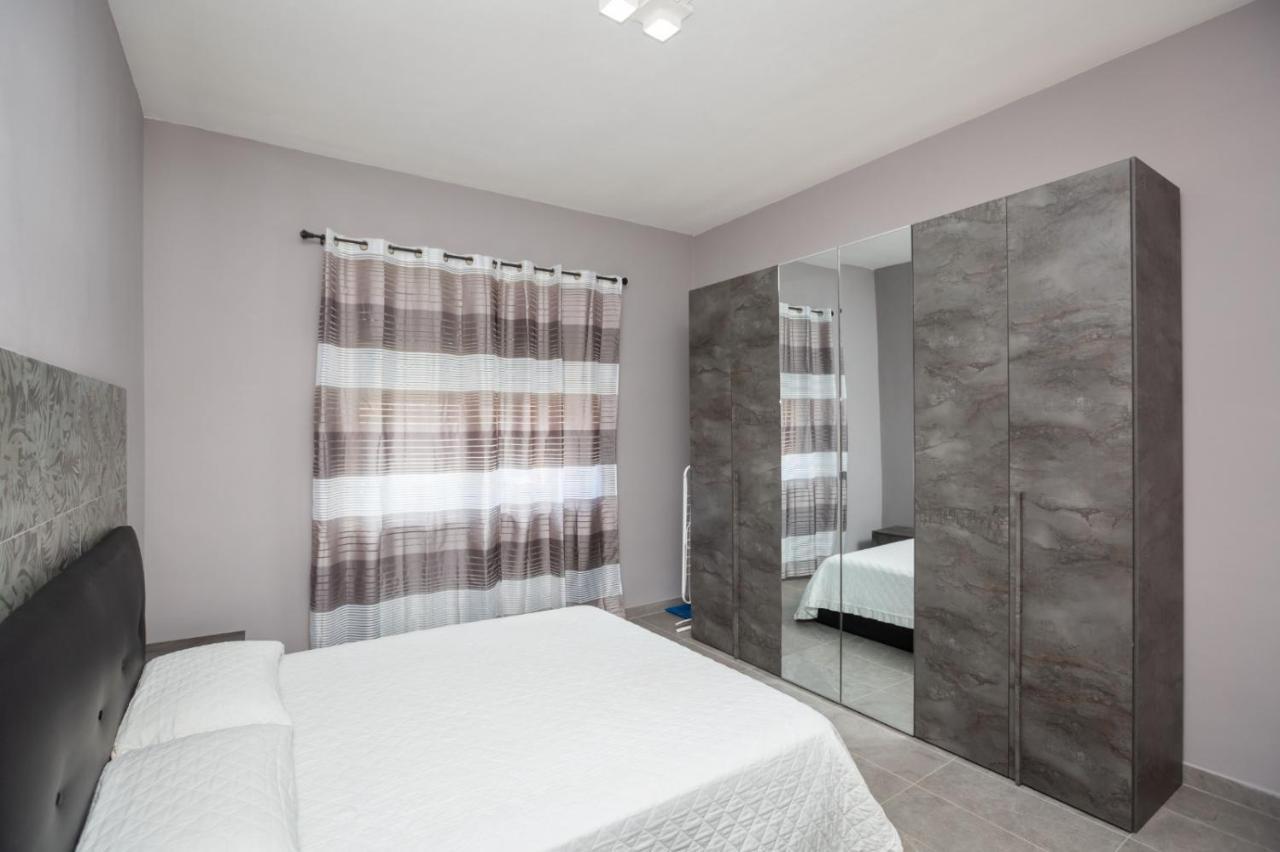 Casa Venera Apartment Turin Bagian luar foto